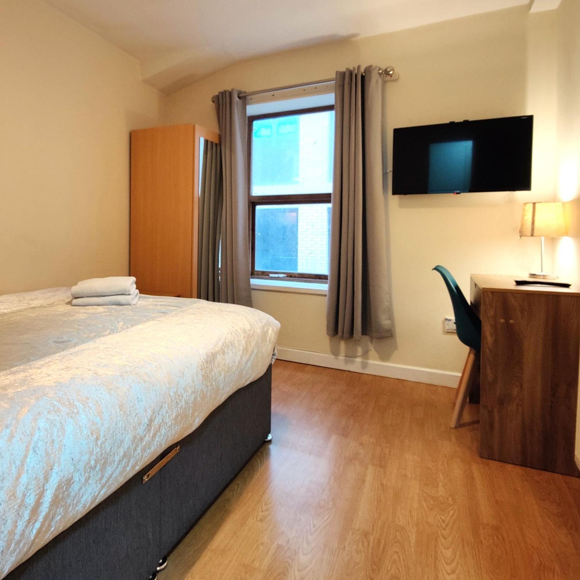 Liverpool City Centre Private Rooms Including Smart Tvs - With Shared Bathroom Экстерьер фото